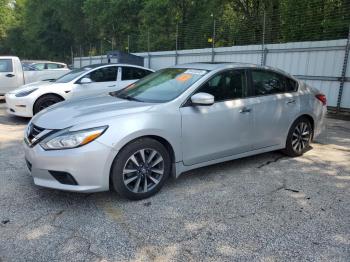  Salvage Nissan Altima