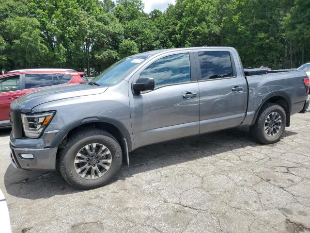  Salvage Nissan Titan