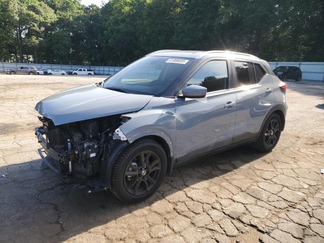  Salvage Nissan Kicks