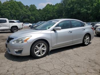  Salvage Nissan Altima
