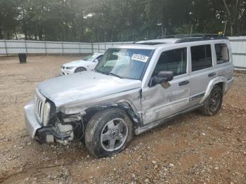  Salvage Jeep Commander