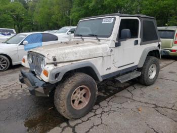  Salvage Jeep Wrangler