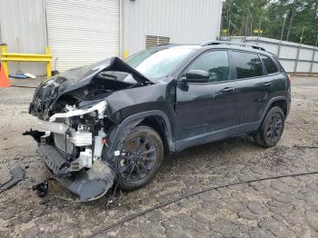  Salvage Jeep Cherokee