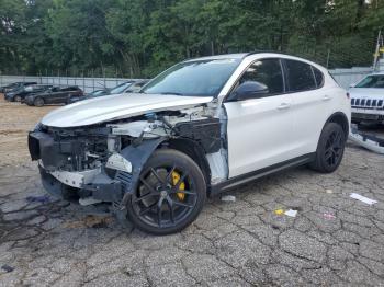  Salvage Alfa Romeo Stelvio