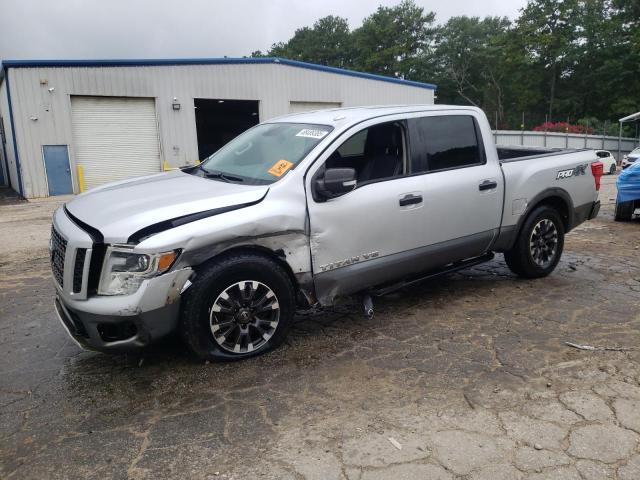  Salvage Nissan Titan