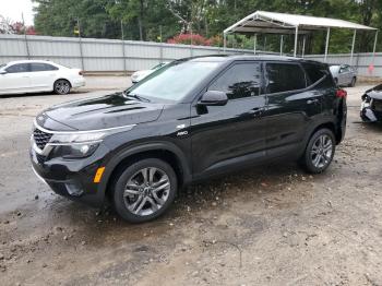  Salvage Kia Seltos
