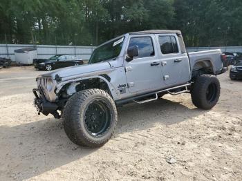  Salvage Jeep Gladiator