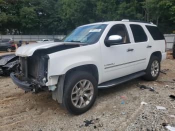 Salvage GMC Yukon