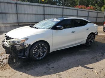  Salvage Nissan Maxima