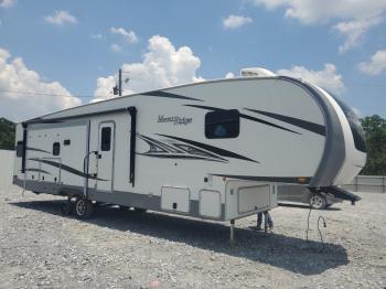  Salvage Highland Ridge Trailer