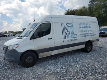  Salvage Mercedes-Benz Sprinter