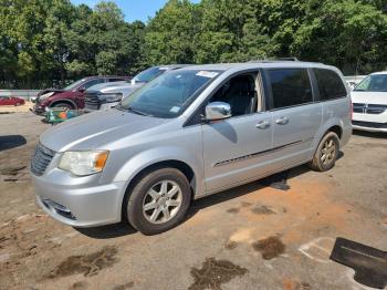  Salvage Chrysler Town & Country
