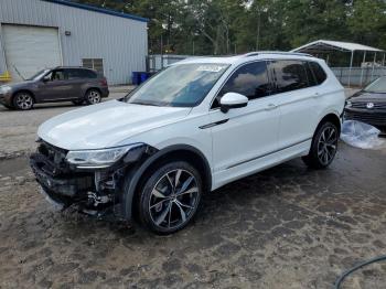  Salvage Volkswagen Tiguan