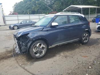  Salvage Hyundai VENUE