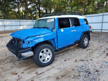  Salvage Toyota FJ Cruiser