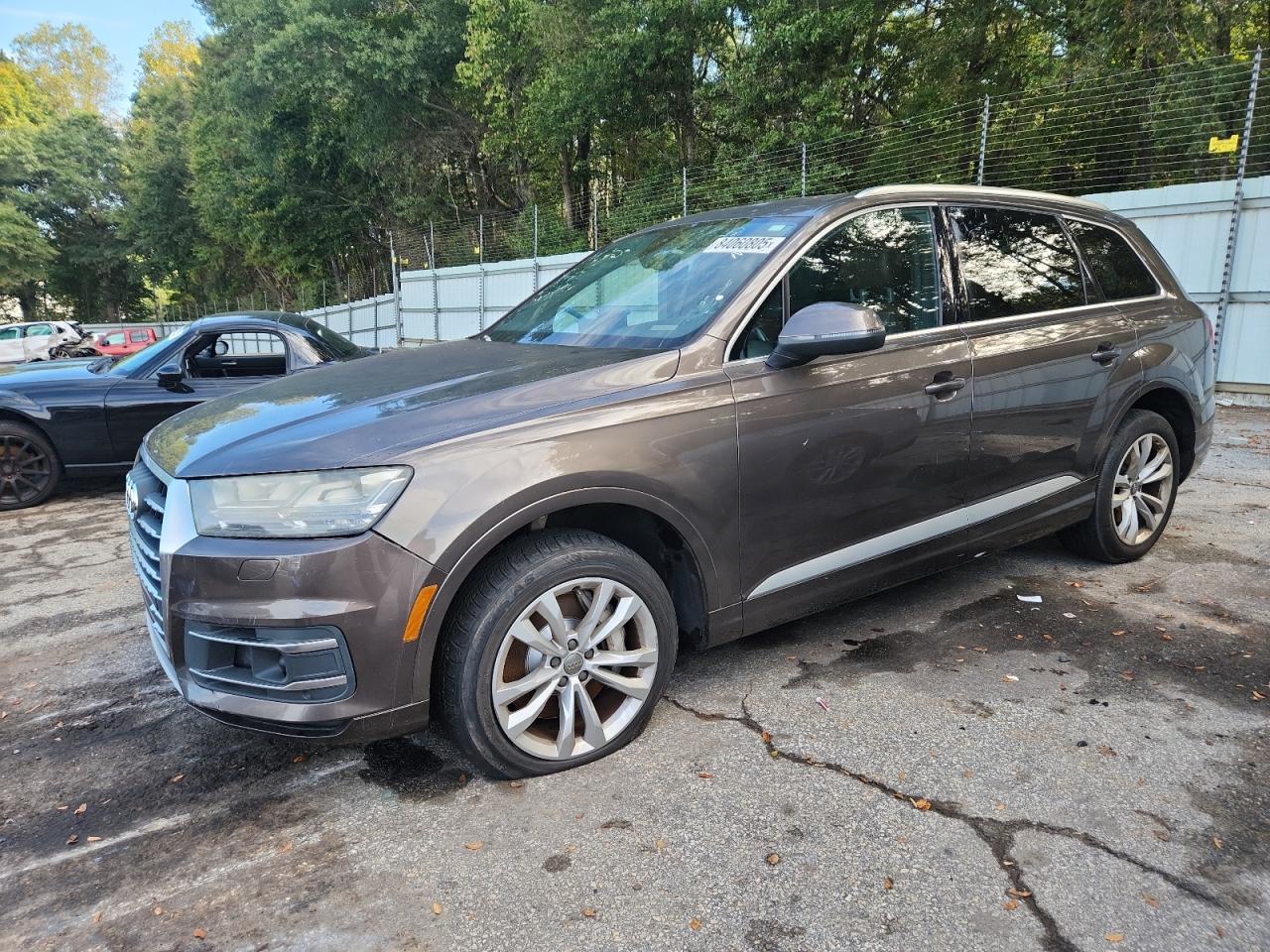 Audi Q7 Premium Plus Image 1