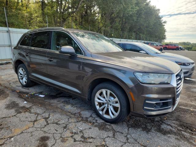 Audi Q7 Premium Plus Image 12