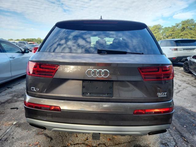 Audi Q7 Premium Plus Image 2