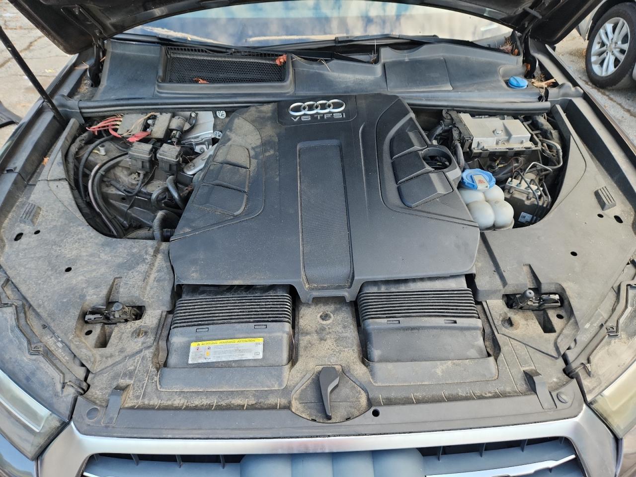 Audi Q7 Premium Plus Image 8