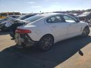 Jaguar XF Image 5