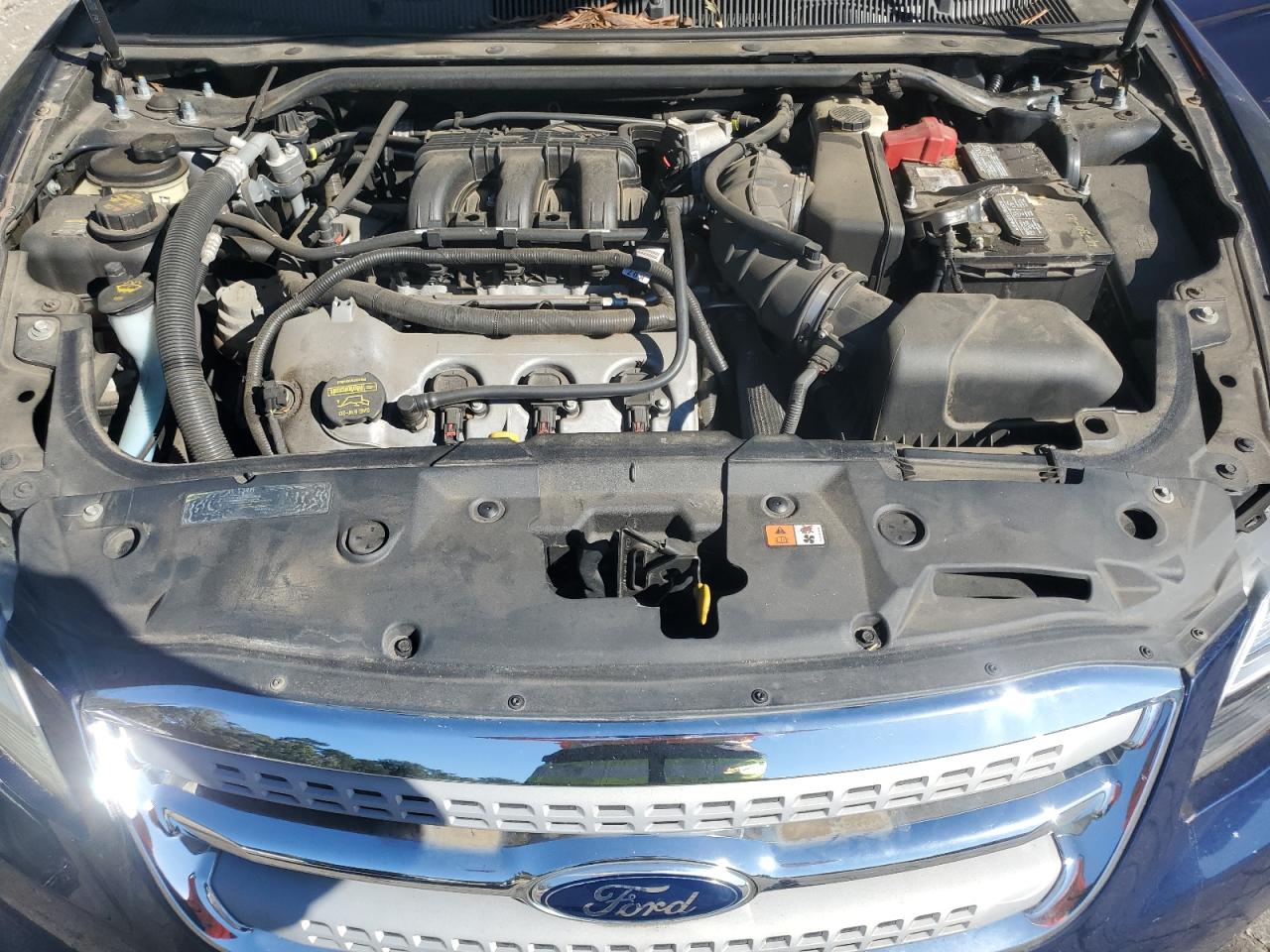 Ford Taurus Se Image 12