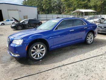  Salvage Chrysler 300
