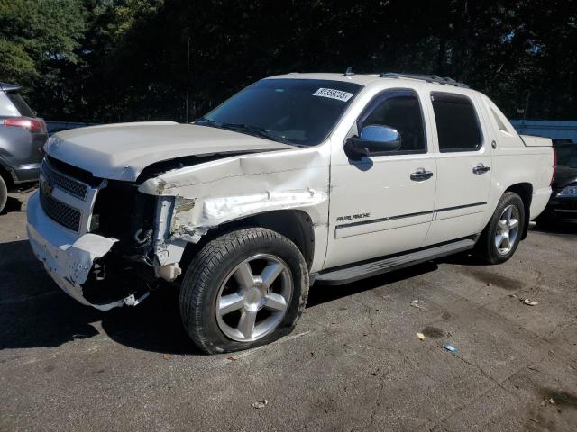  Salvage Chevrolet Avalanche