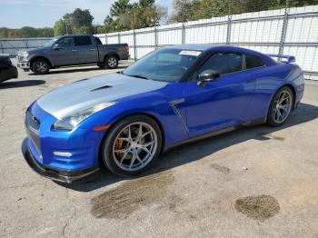  Salvage Nissan Gtr