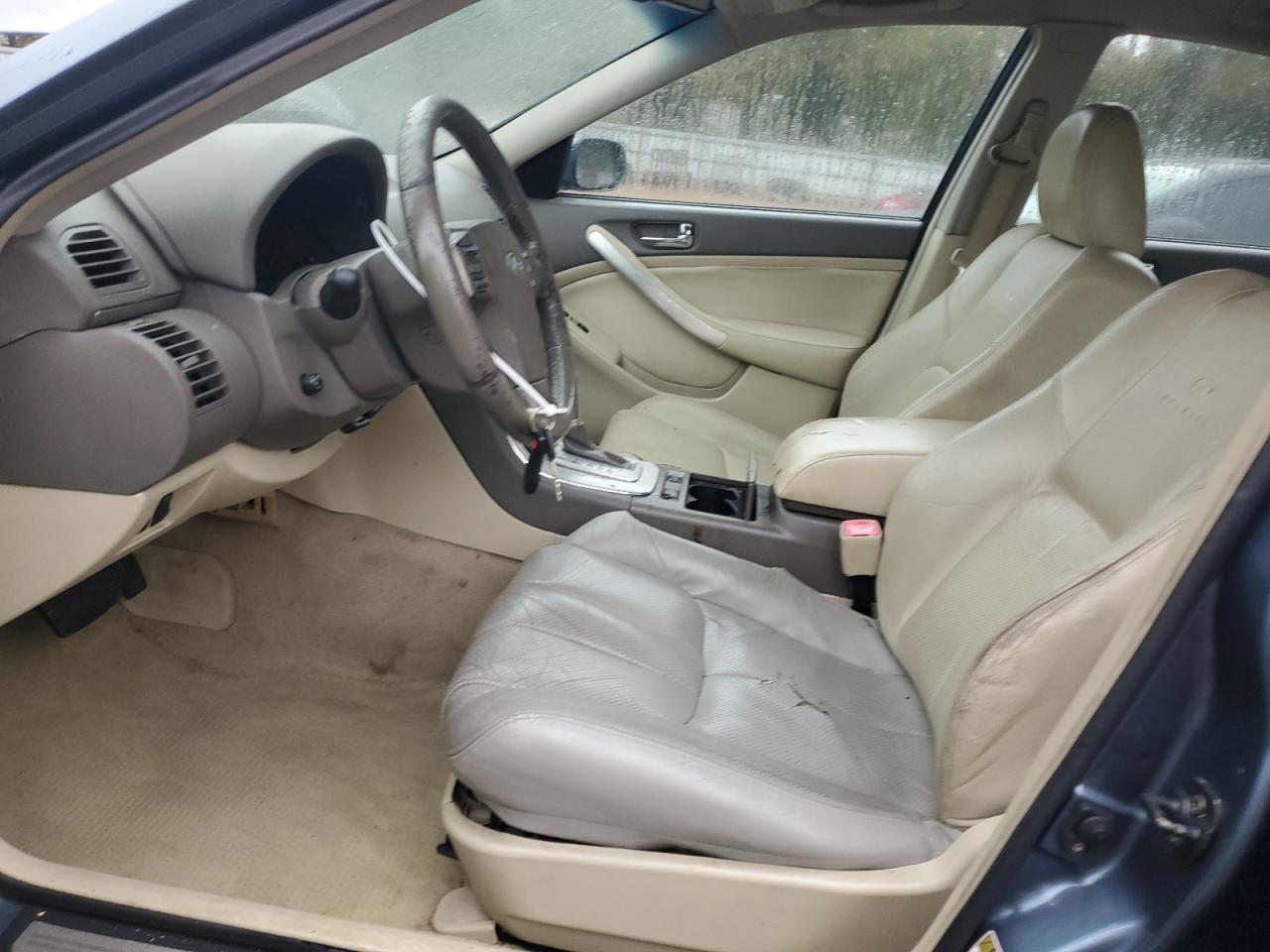 INFINITI G35 Image 10