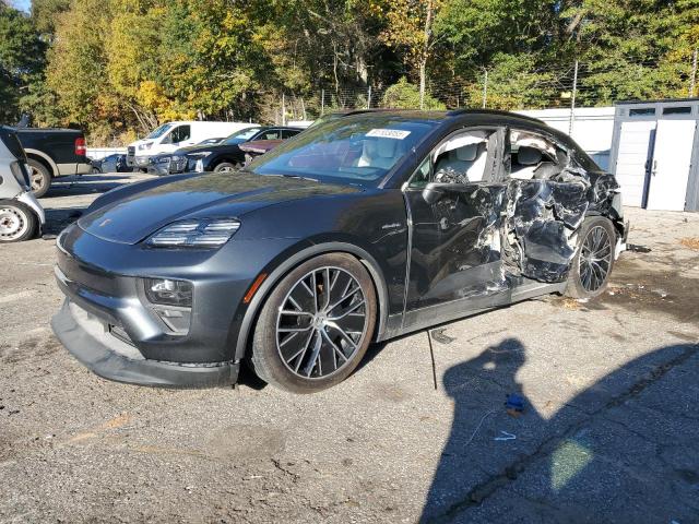  Salvage Porsche Macan 4