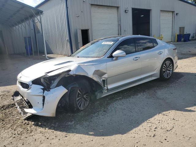  Salvage Kia Stinger