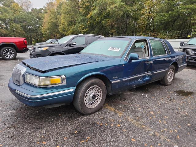  Salvage Lincoln Towncar