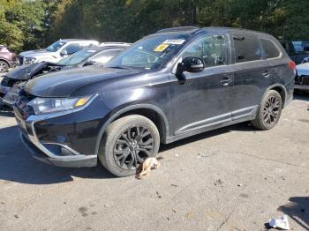  Salvage Mitsubishi Outlander