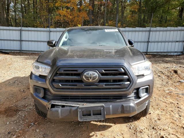 Toyota Tacoma Double Cab Image 2