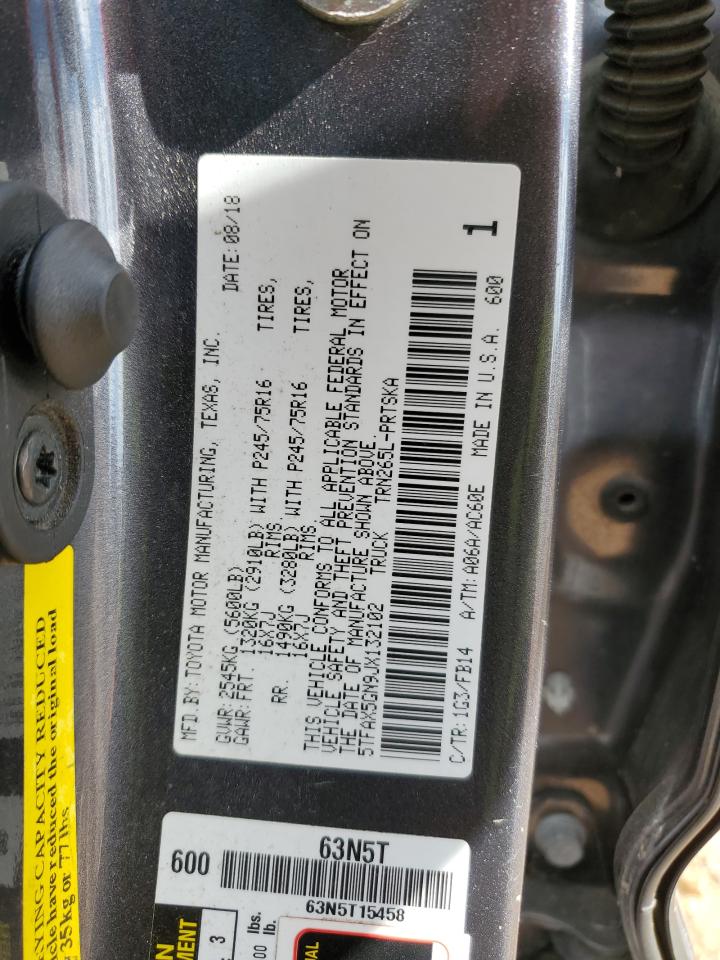 Toyota Tacoma Double Cab Image 10