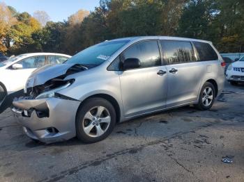  Salvage Toyota Sienna