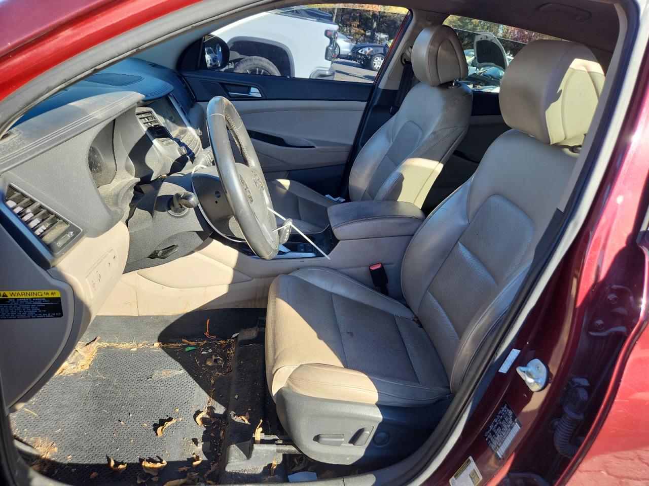 Hyundai TUCSON Limited Image 8