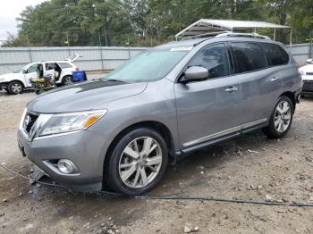  Salvage Nissan Pathfinder