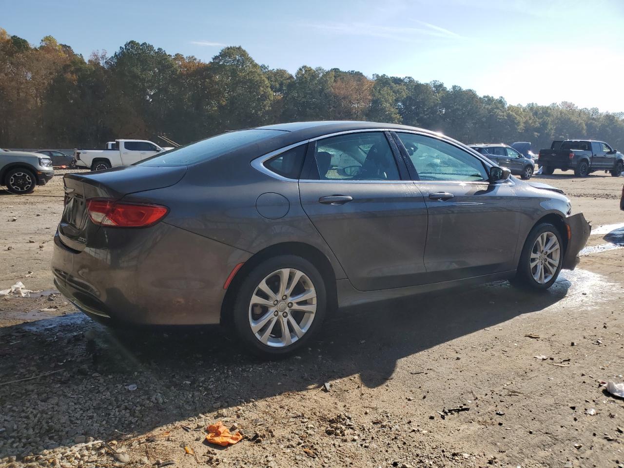 Chrysler 200 Limited Image 9