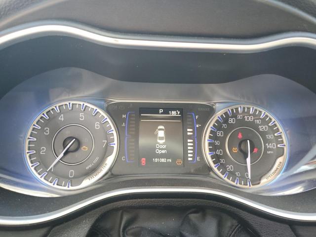 Chrysler 200 Limited Image 7