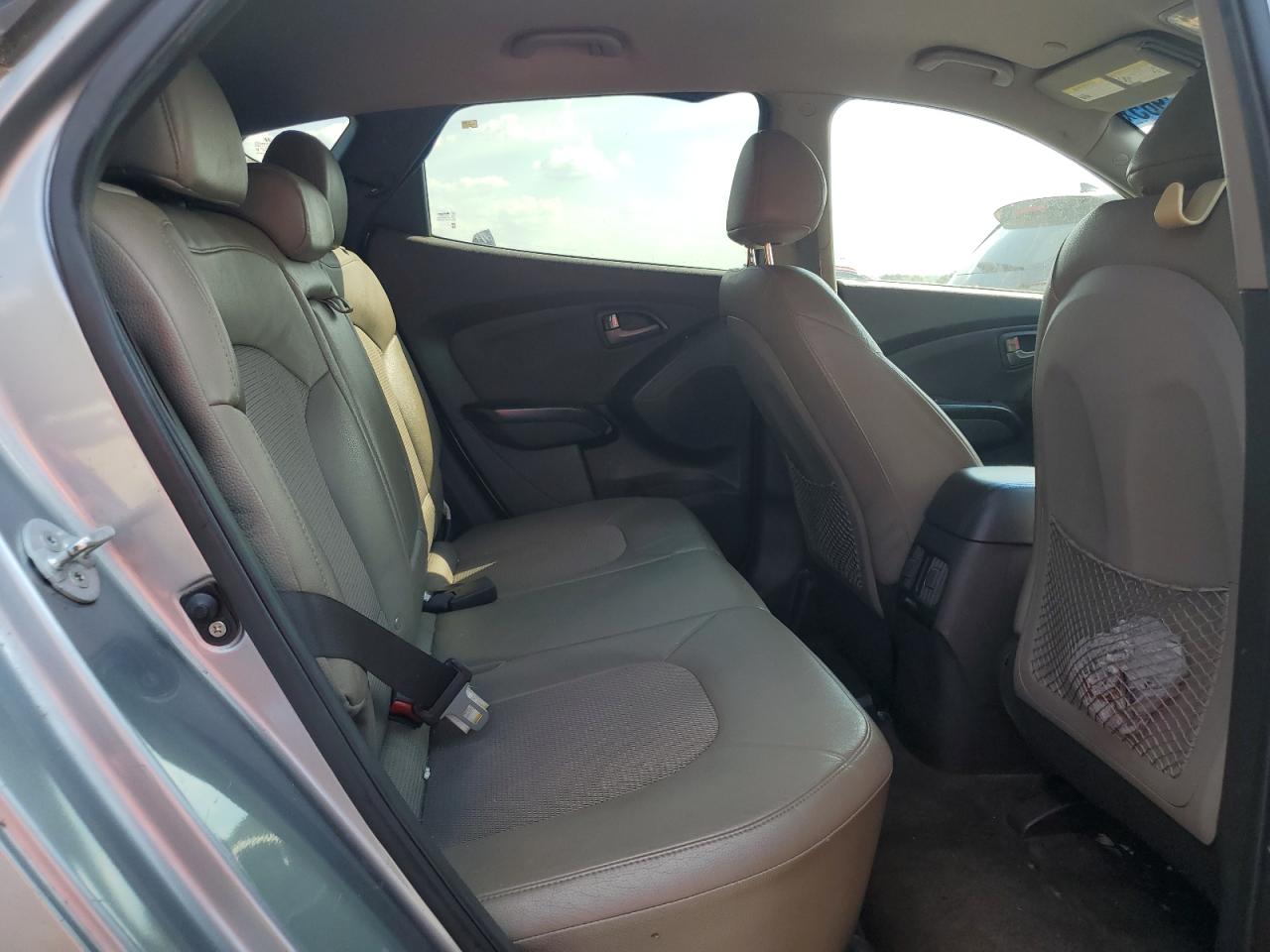 Hyundai TUCSON Gls Image 5