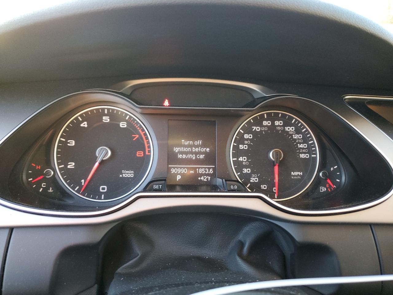 Audi A4 Premium Image 5