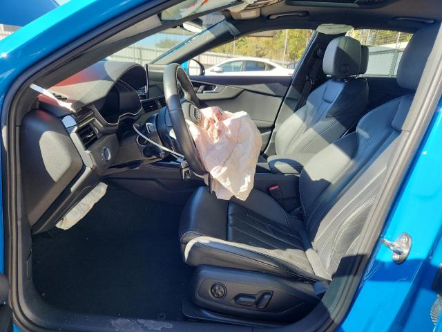 Audi A4 Premium Plus 45 Image 7