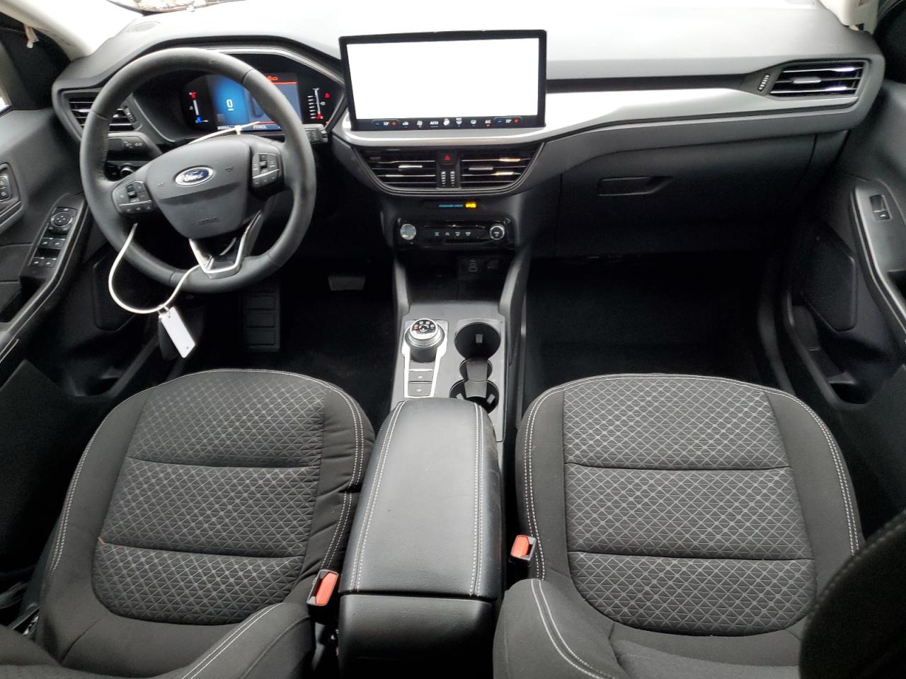 Ford Escape Active Image 9