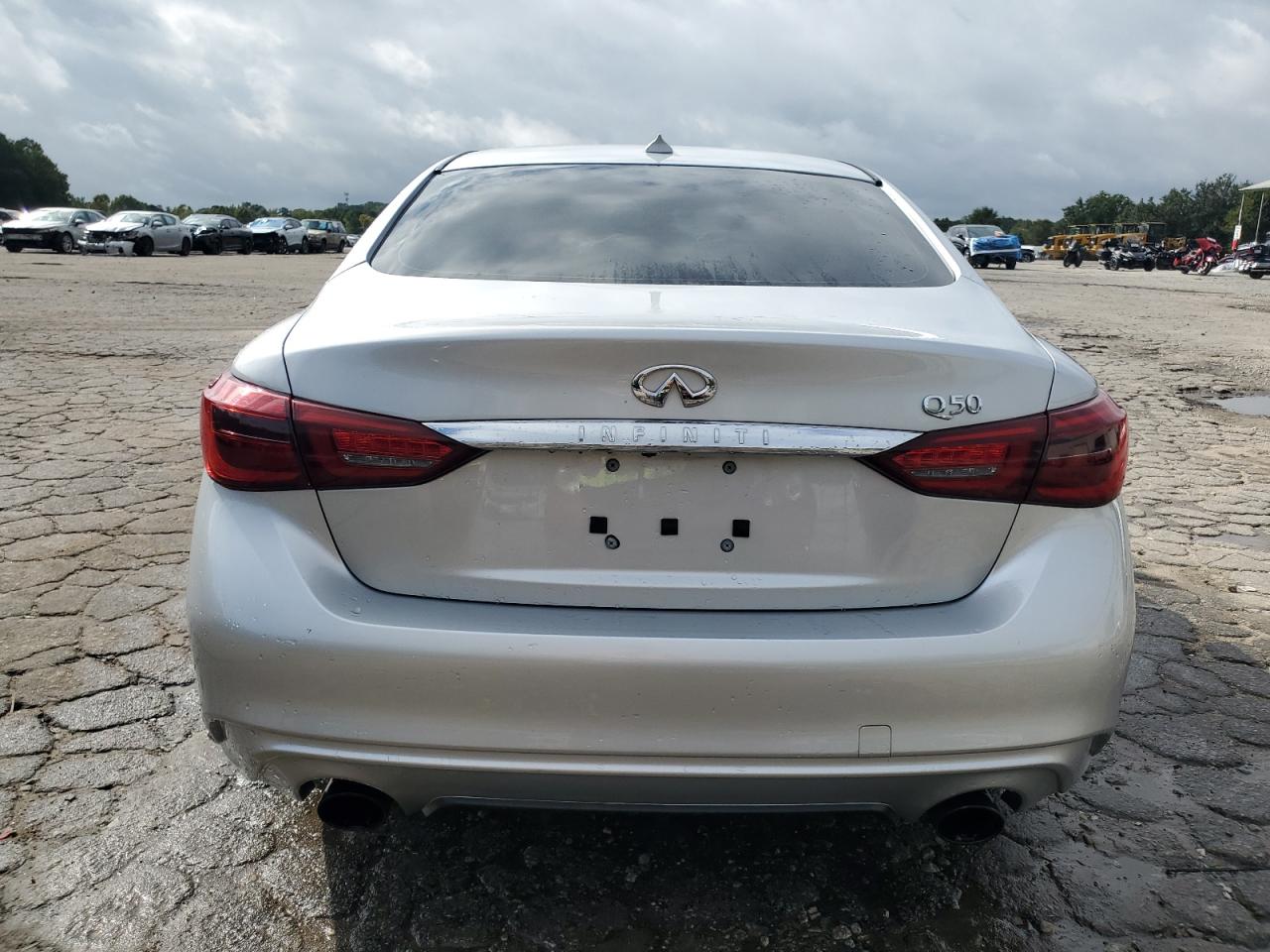 INFINITI Q50 Pure Image 10