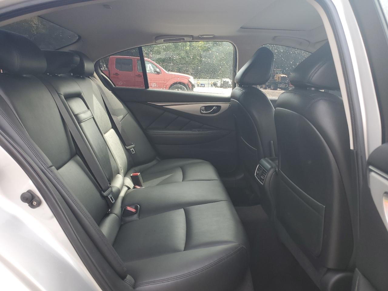 INFINITI Q50 Pure Image 8