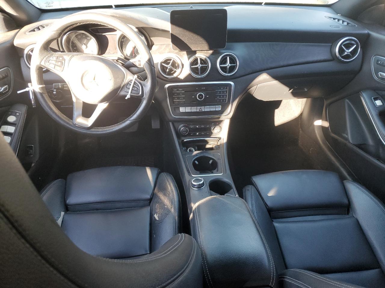 Mercedes-Benz Cla-class 250 Image 4