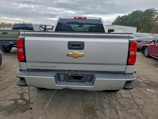 Chevrolet Silverado C1500 Custom Image 8