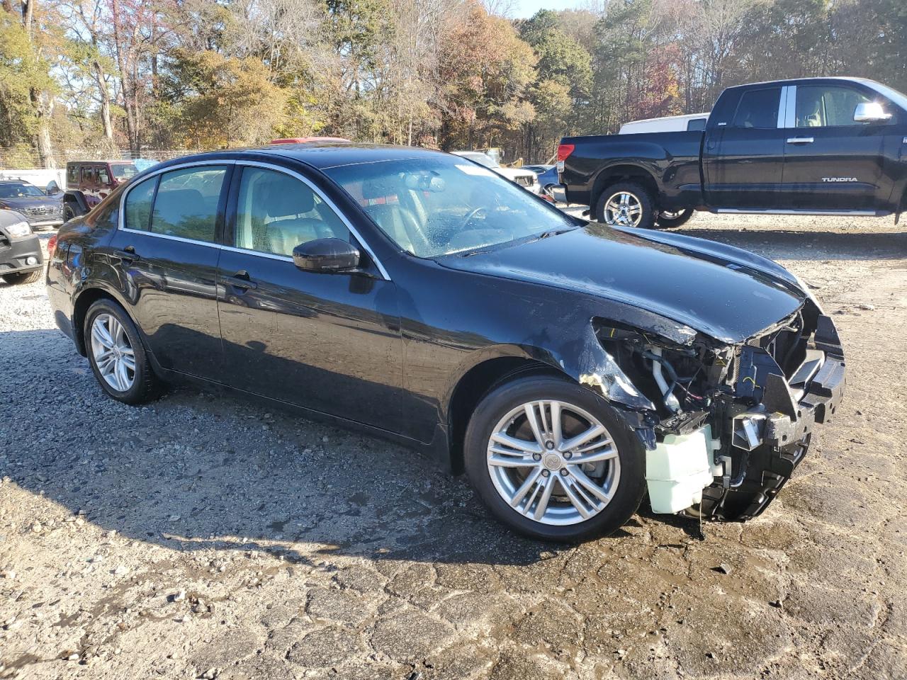 INFINITI G37 Image 10