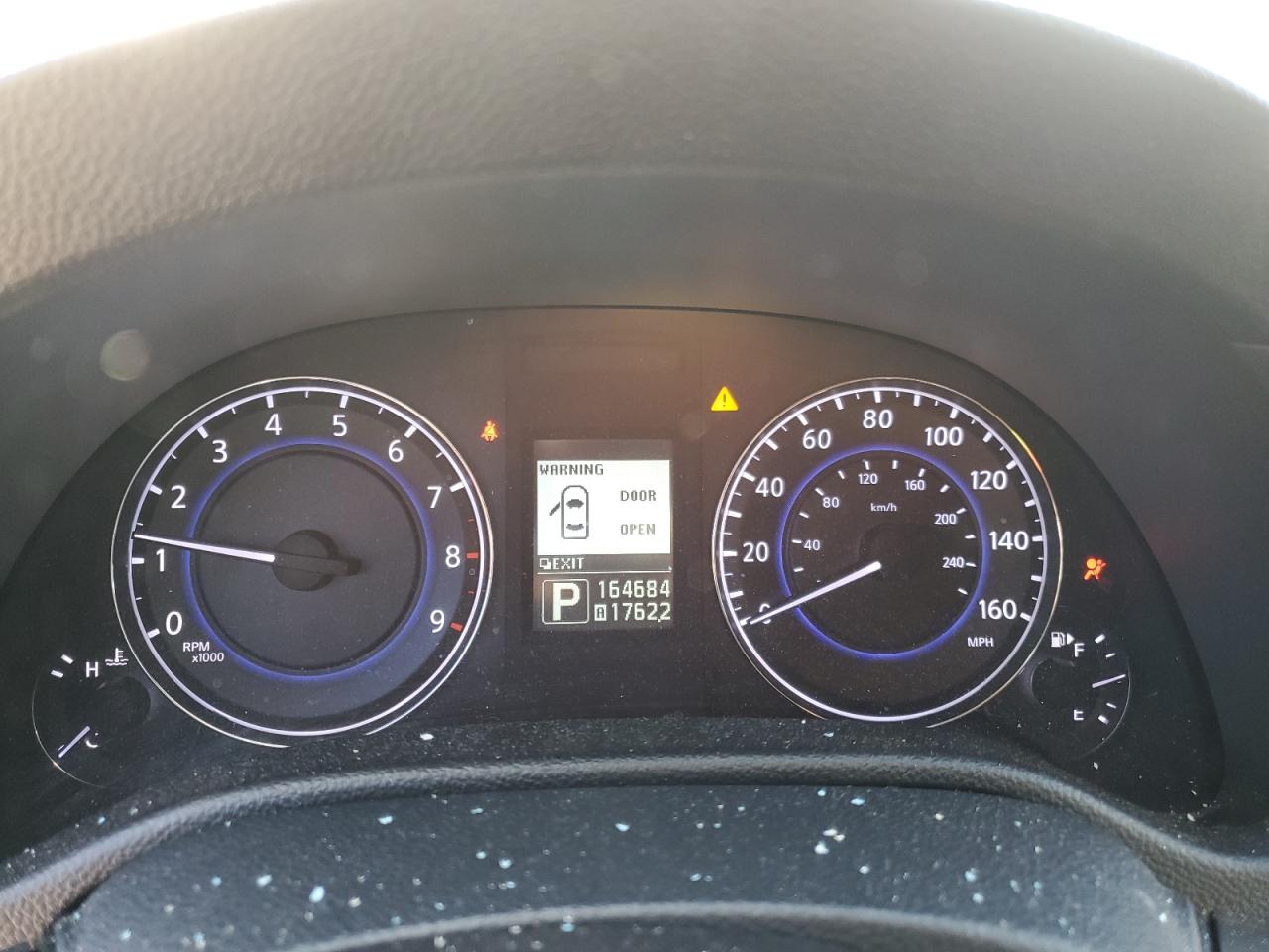 INFINITI G37 Image 3